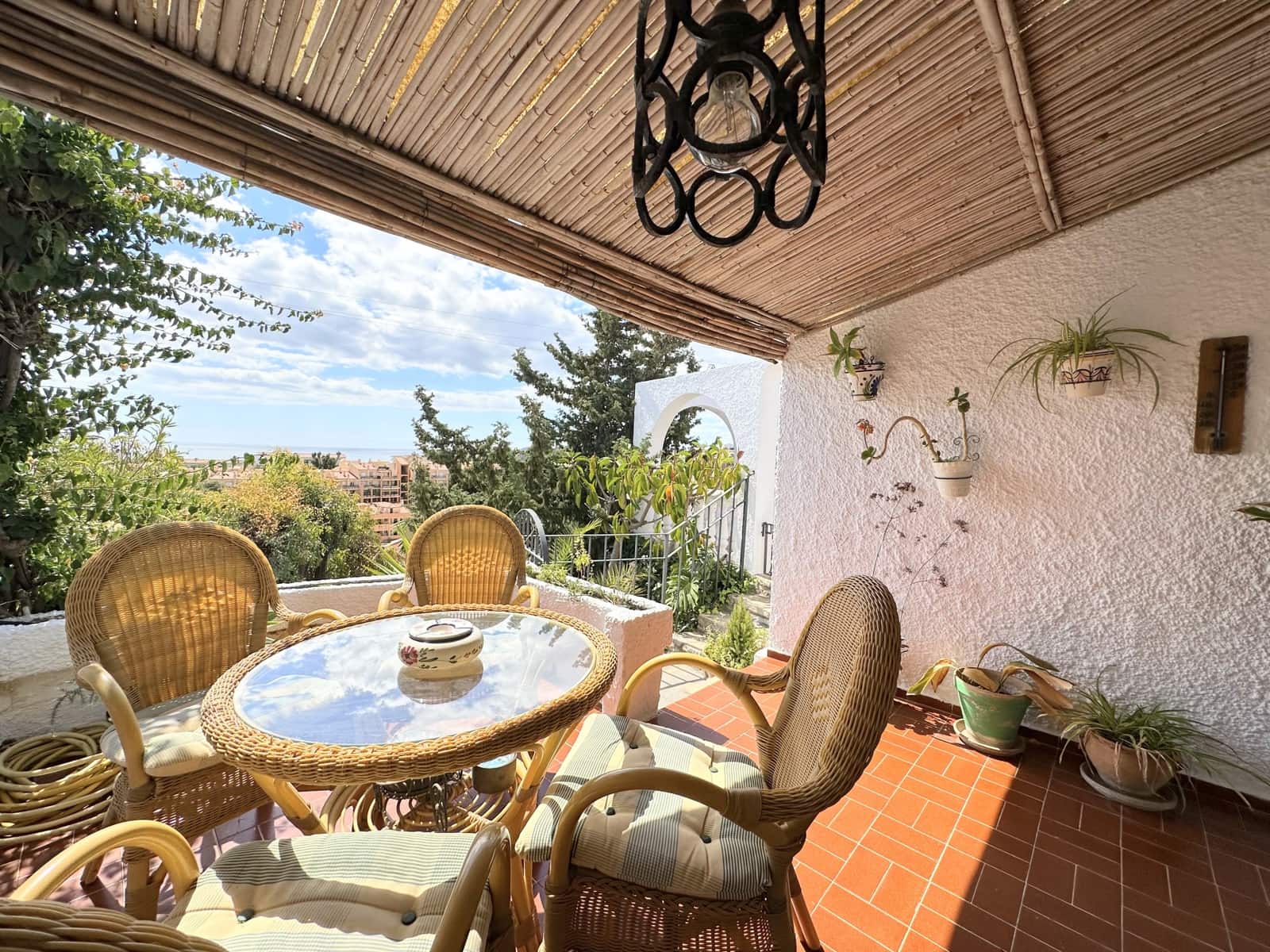 3 sypialnia Willa na sprzedaż w Fuengirola z basenem garażem - 840 000 € (Ref: 7464235)