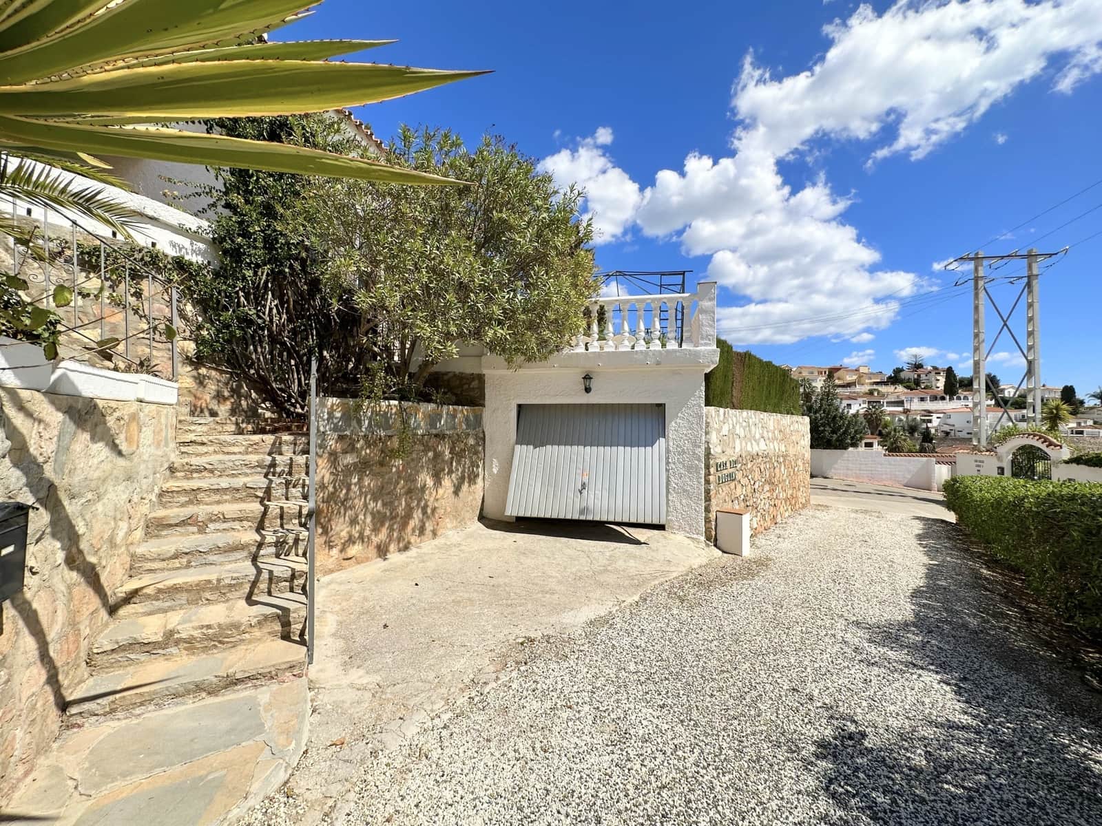 3 sypialnia Willa na sprzedaż w Fuengirola z basenem garażem - 840 000 € (Ref: 7464235)