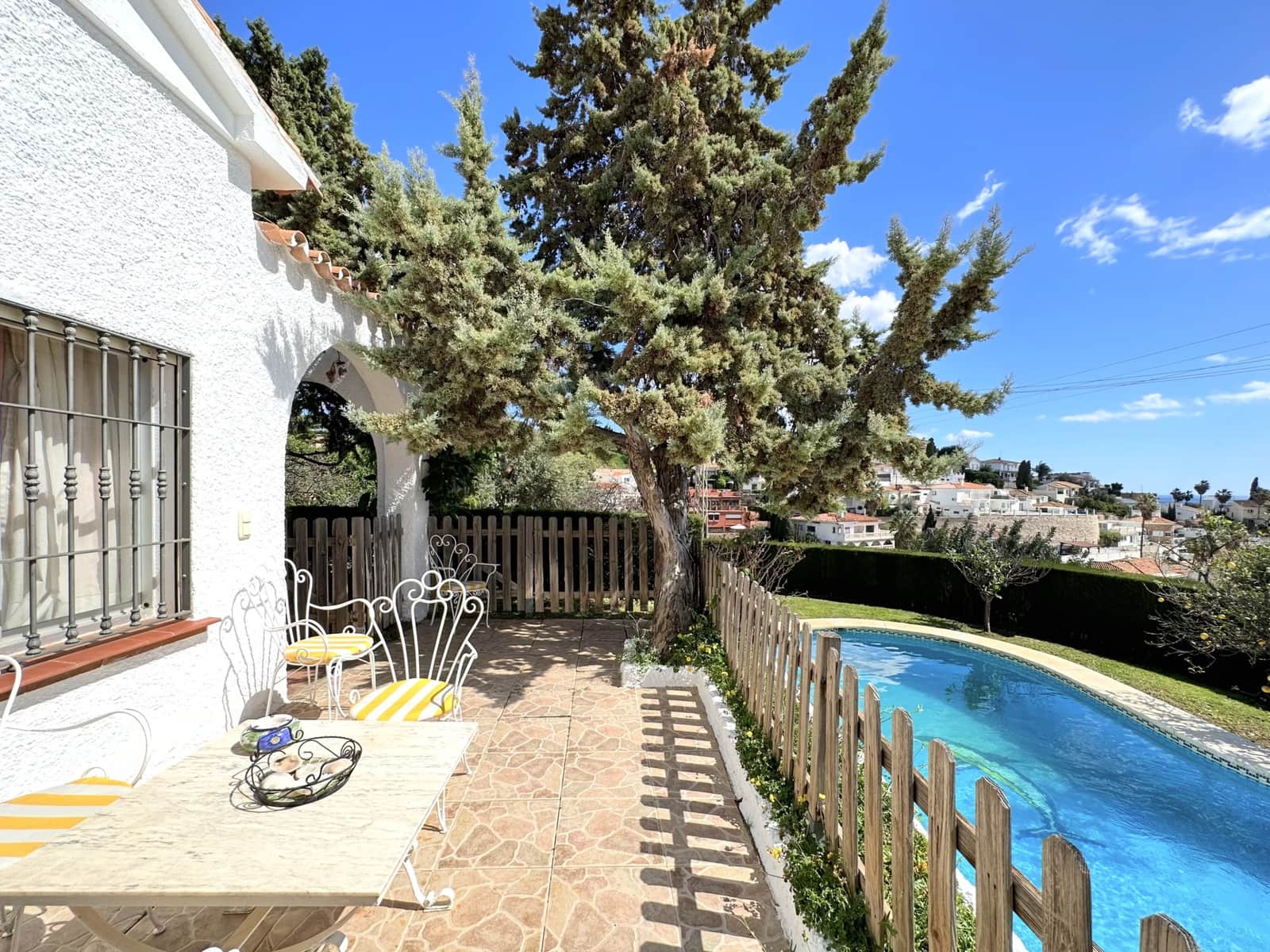 3 sypialnia Willa na sprzedaż w Fuengirola z basenem garażem - 840 000 € (Ref: 7464235)