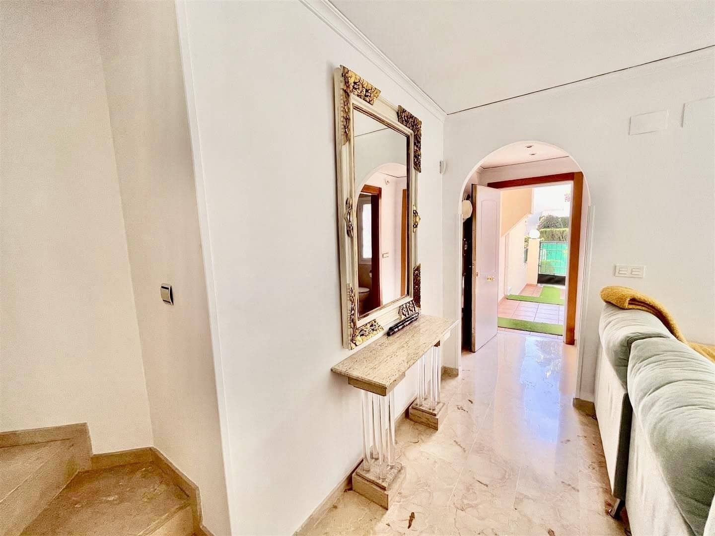 3 soverom Hus til salgs i Marbella med svømmebasseng garasje - € 790 000 (Ref: 7468629)