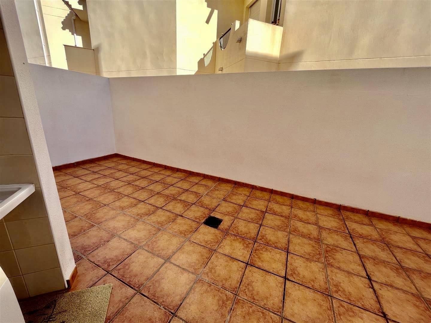 3 soverom Hus til salgs i Marbella med svømmebasseng garasje - € 790 000 (Ref: 7468629)