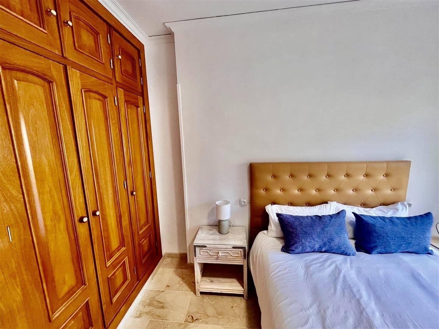 3 soverom Hus til salgs i Marbella med svømmebasseng garasje - € 790 000 (Ref: 7468629)