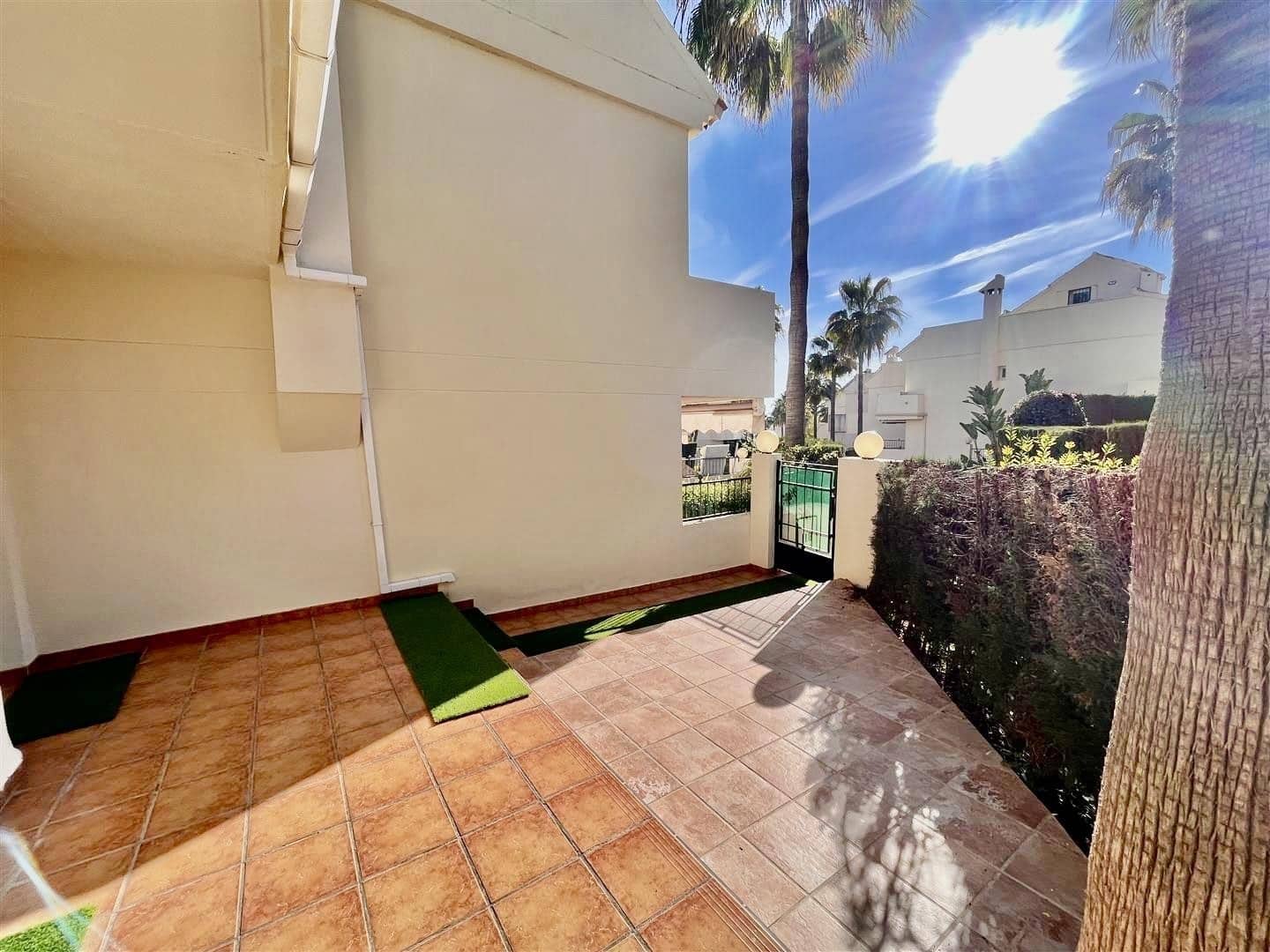 3 soverom Hus til salgs i Marbella med svømmebasseng garasje - € 790 000 (Ref: 7468629)