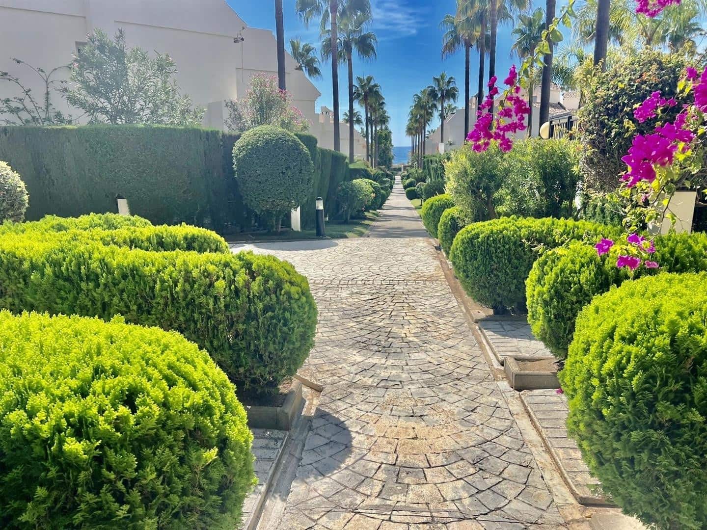 3 soverom Hus til salgs i Marbella med svømmebasseng garasje - € 790 000 (Ref: 7468629)