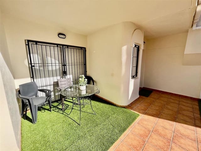 3 chambre Maison de Ville à vendre à Marbella avec piscine garage - 790 000 € (Ref: 7468629)
