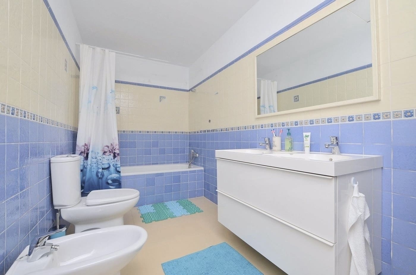 4 bedroom Villa for sale in Arroyo de la Miel with garage - € 710,000 (Ref: 7675288)