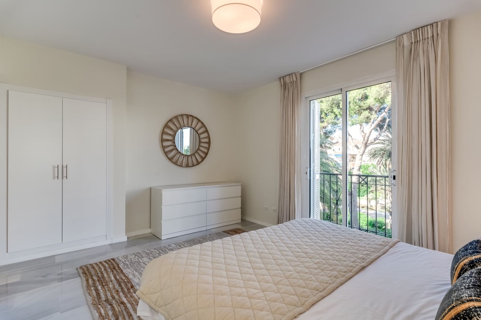 2 chambre Appartement à vendre à Marbella avec piscine garage - 1 195 000 € (Ref: 7721937)