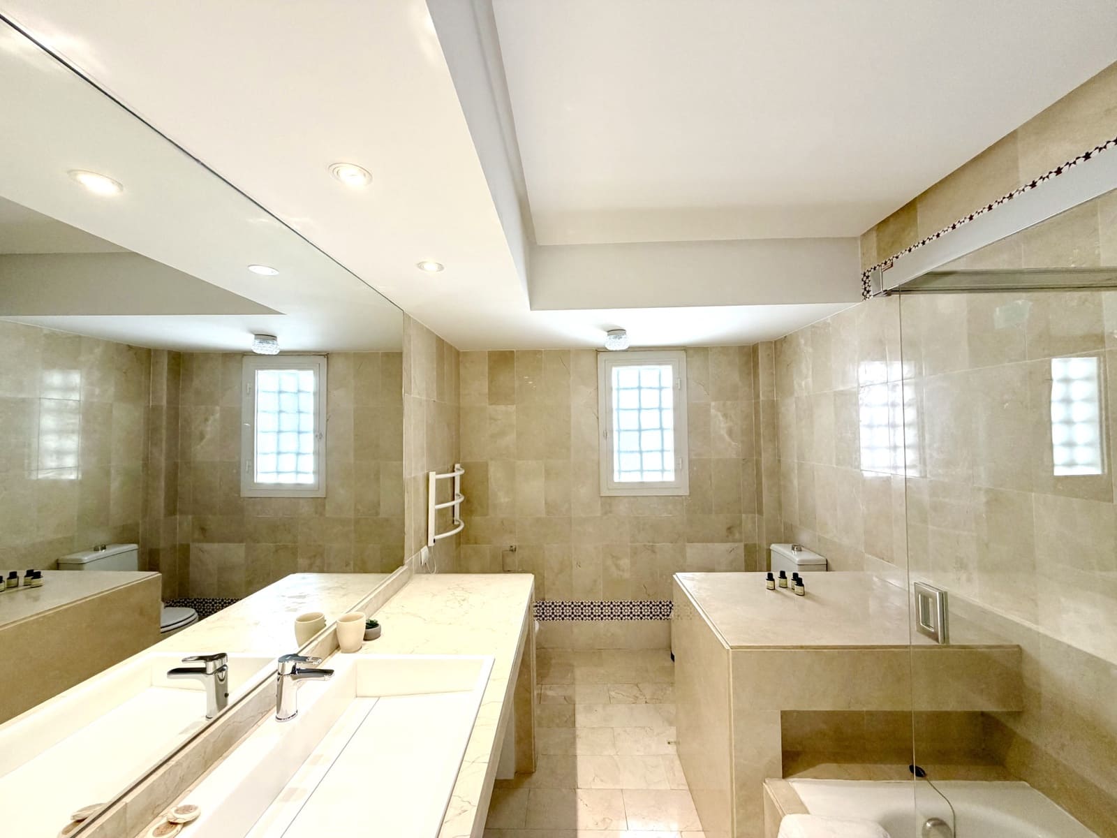 2 quarto Apartamento para venda em Marbella com piscina garagem - 1 195 000 € (Ref: 7721937)