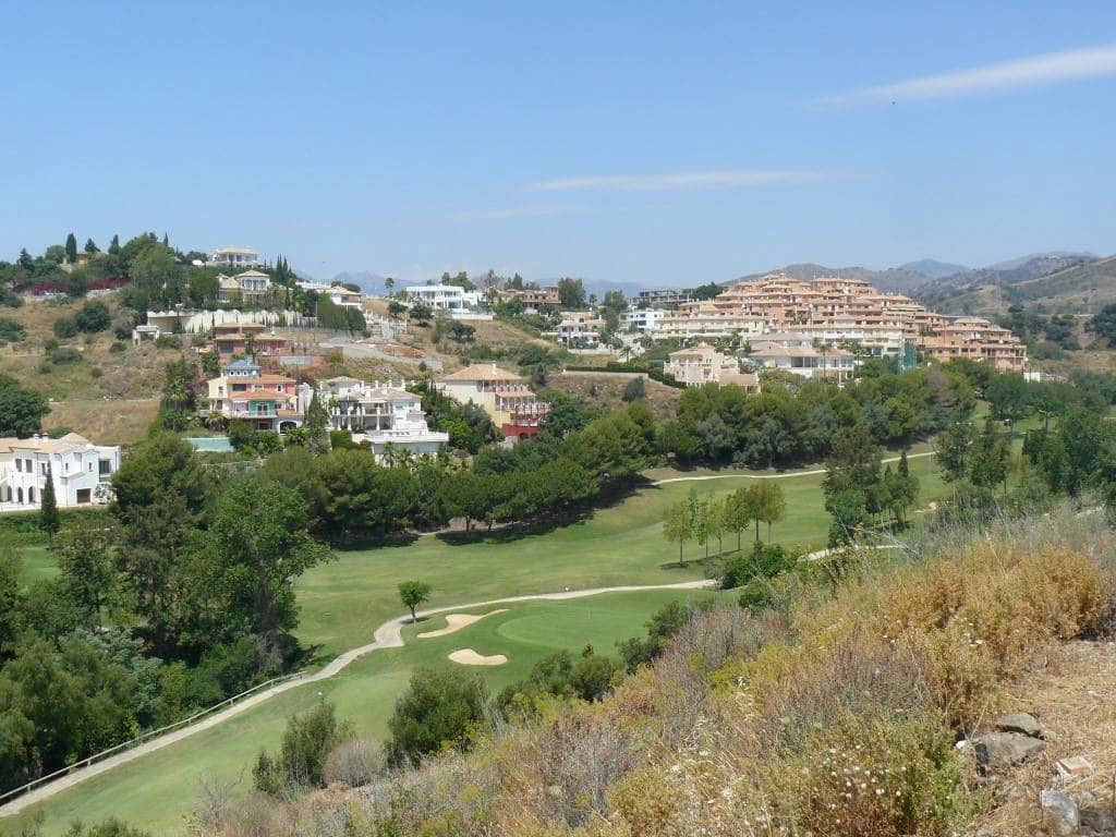 Building Plot for sale in Marbella - € 500,000 (Ref: 7733065)