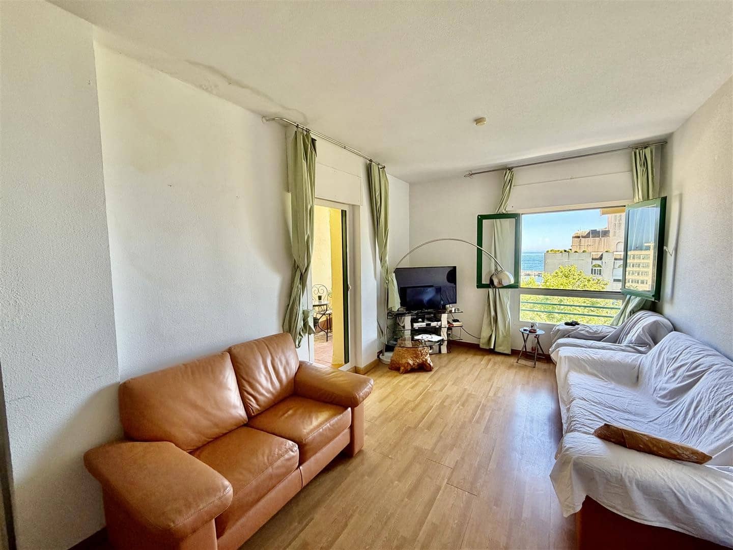 3 bedroom Penthouse for sale in Marbella - € 530,000 (Ref: 7733071)