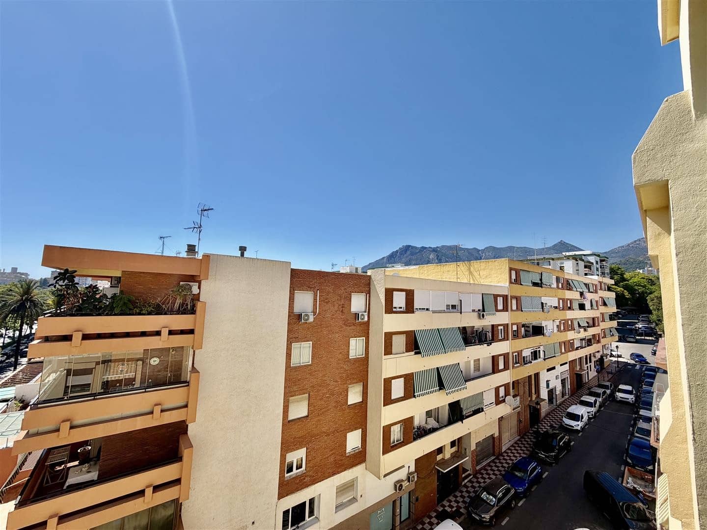 3 bedroom Penthouse for sale in Marbella - € 530,000 (Ref: 7733071)