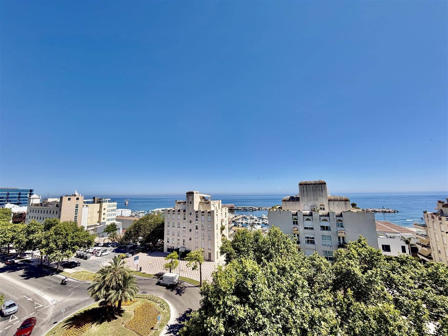 3 bedroom Penthouse for sale in Marbella - € 530,000 (Ref: 7733071)