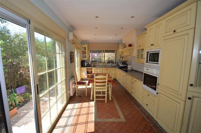 5 quarto Moradia para venda em San Pedro de Alcantara com piscina garagem - 2 200 000 € (Ref: 7738228)