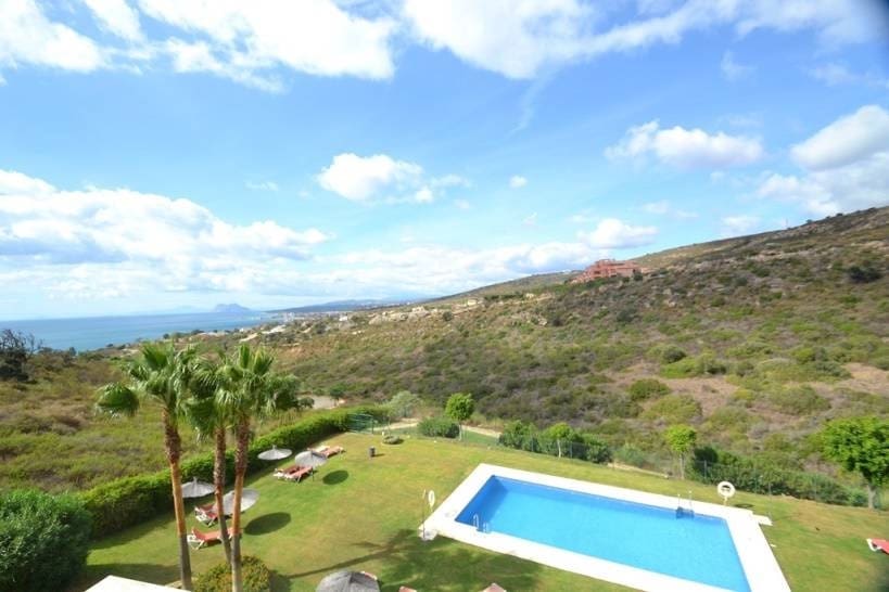 3 bedroom Apartment for sale in Manilva with pool garage - € 299,000 (Ref: 7738230)