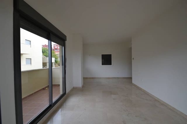 3 bedroom Apartment for sale in Manilva with pool garage - € 299,000 (Ref: 7738230)