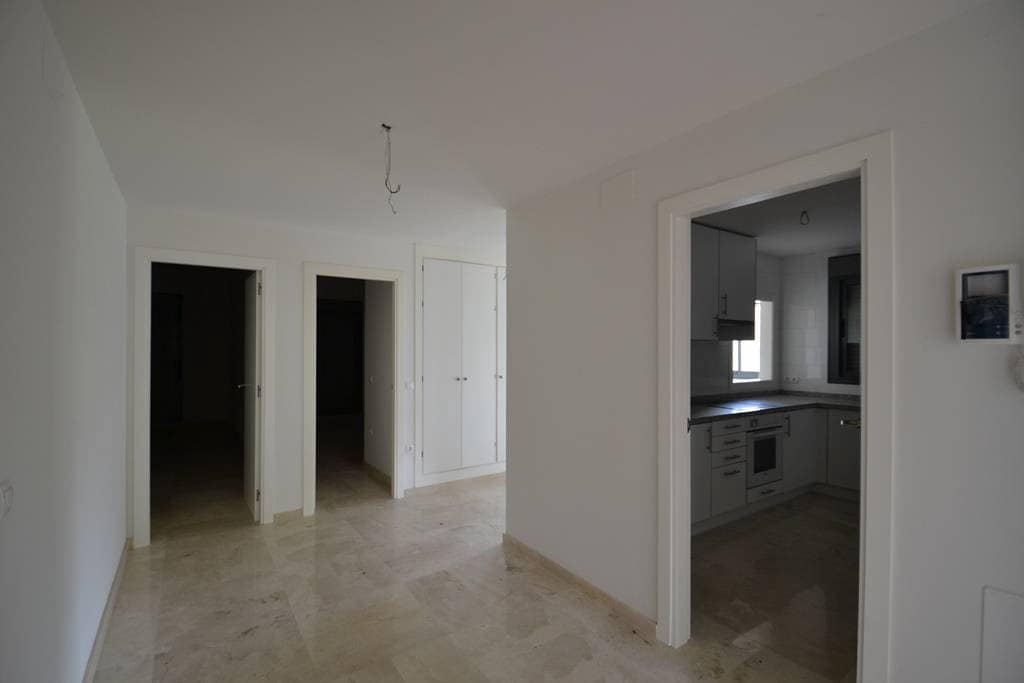 3 bedroom Apartment for sale in Manilva with pool garage - € 299,000 (Ref: 7738230)