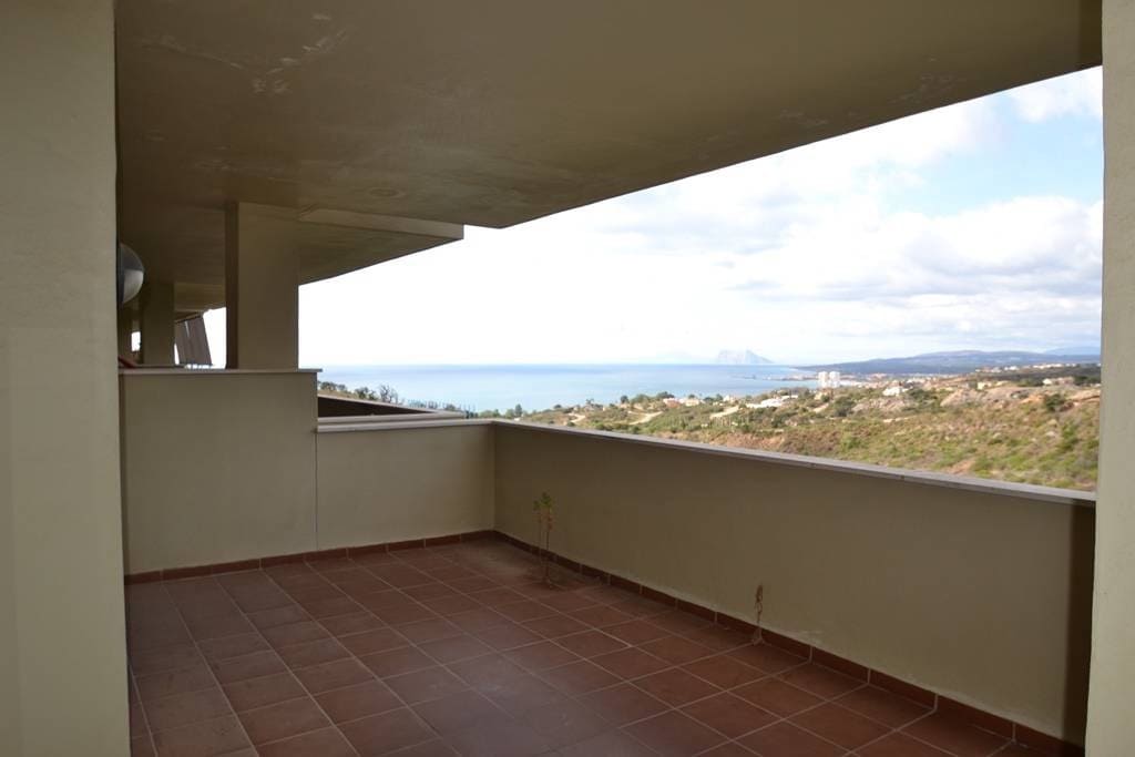 3 bedroom Apartment for sale in Manilva with pool garage - € 299,000 (Ref: 7738230)