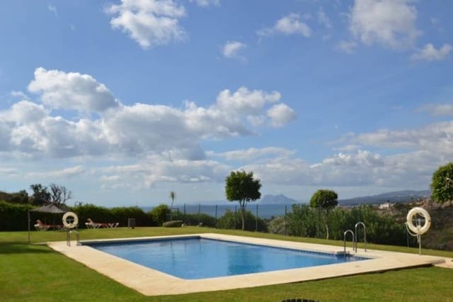 3 bedroom Apartment for sale in Manilva with pool garage - € 299,000 (Ref: 7738230)