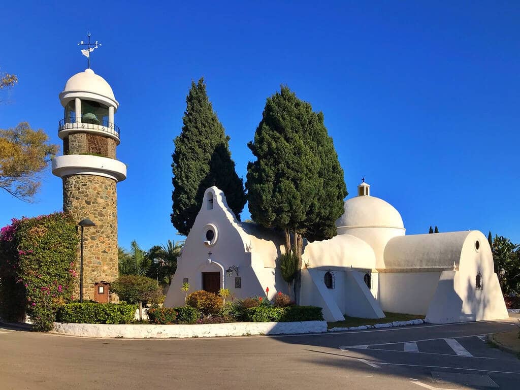 7 sovrum Villa till salu i Estepona med pool - 2 100 000 € (Ref: 7738233)