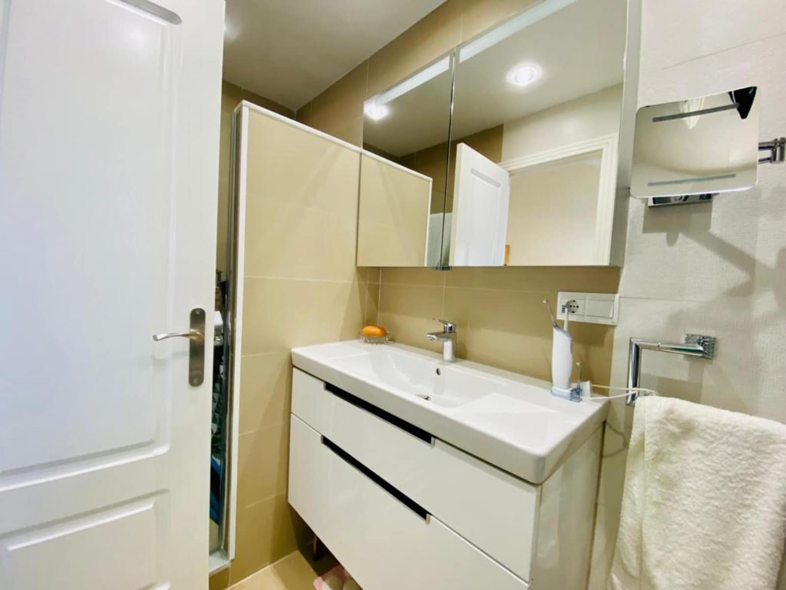 3 bedroom Penthouse for sale in Marbella with garage - € 860,000 (Ref: 7738238)