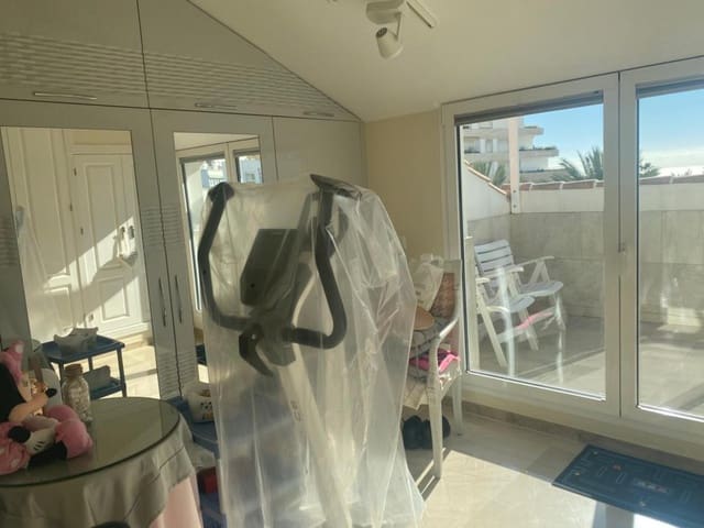 3 bedroom Penthouse for sale in Marbella with garage - € 860,000 (Ref: 7738238)