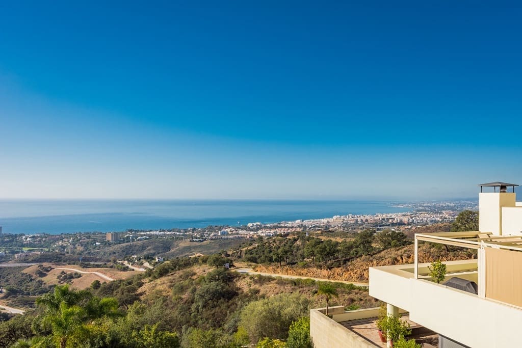 3 soverom Penthouse til salgs i Marbella med svømmebasseng garasje - € 1 360 000 (Ref: 7794714)