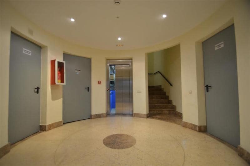 3 soverom Penthouse til salgs i Marbella med svømmebasseng garasje - € 1 360 000 (Ref: 7794714)