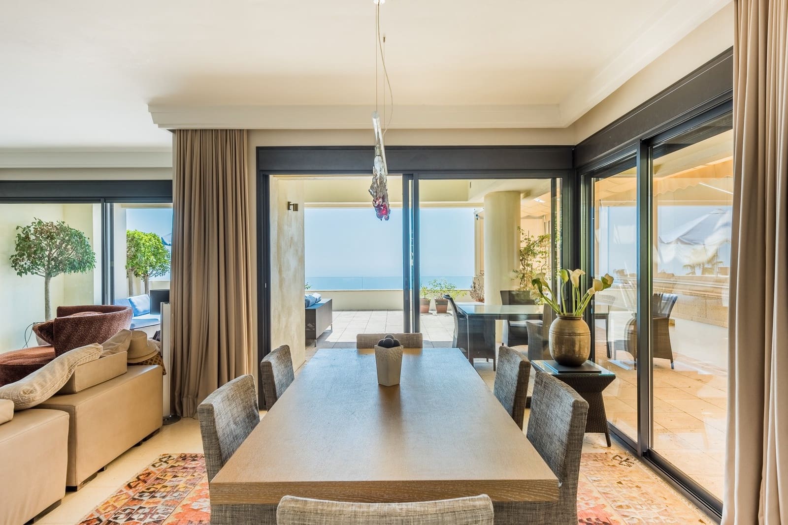 3 soverom Penthouse til salgs i Marbella med svømmebasseng garasje - € 1 360 000 (Ref: 7794714)