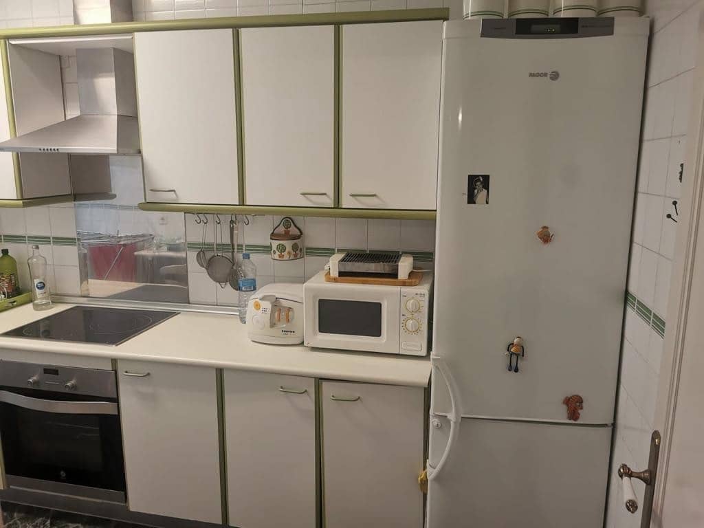 3 Zimmer Wohnung zu verkaufen in Fuengirola mit Pool Garage - 365.000 € (Ref: 7849346)