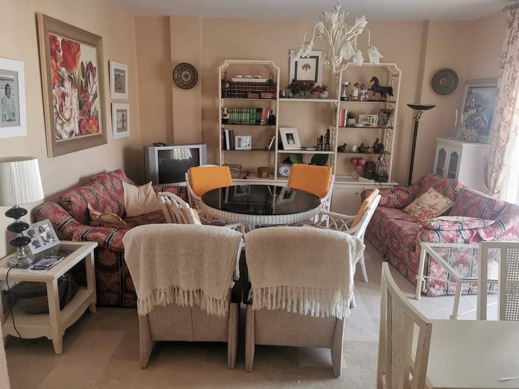 3 Zimmer Wohnung zu verkaufen in Fuengirola mit Pool Garage - 365.000 € (Ref: 7849346)