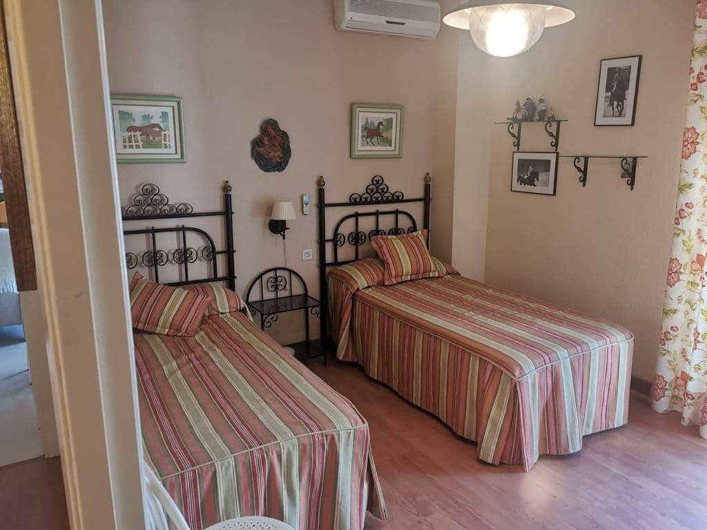 Piso de 3 habitaciones en Fuengirola en venta con piscina garaje - 365.000 € (Ref: 7849346)