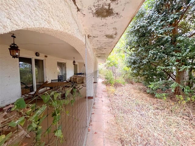 6 soveværelse Villa til salg i Marbella - € 1.975.000 (Ref: 7852152)