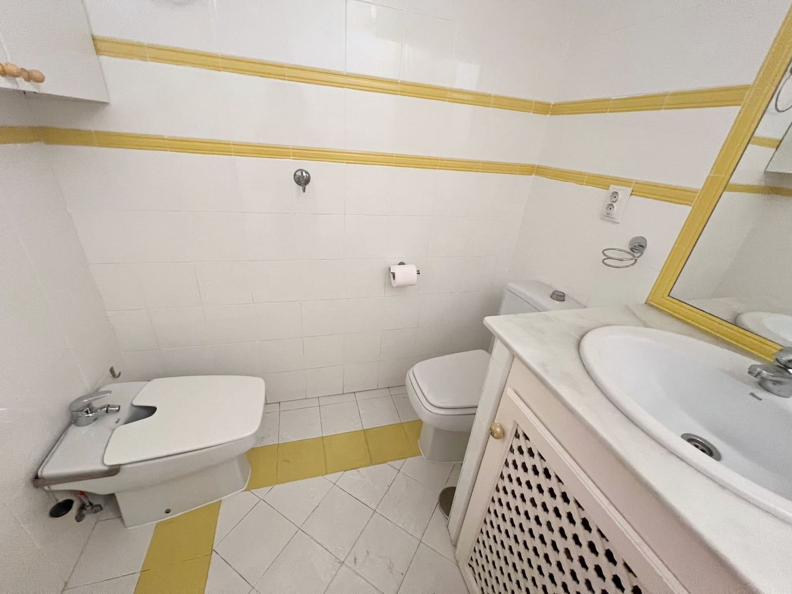 6 sypialnia Penthouse na sprzedaż w Fuengirola z basenem - 850 000 € (Ref: 7924045)