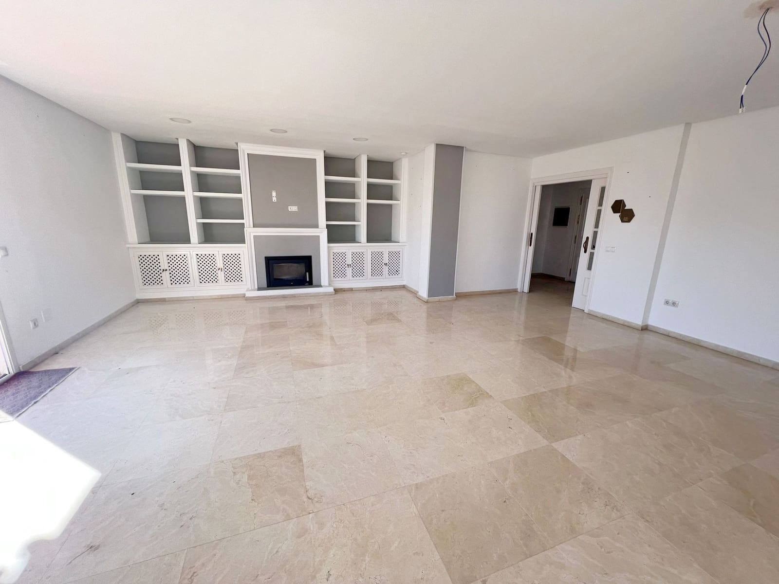 6 quarto Penthouse para venda em Fuengirola com piscina - 850 000 € (Ref: 7924045)