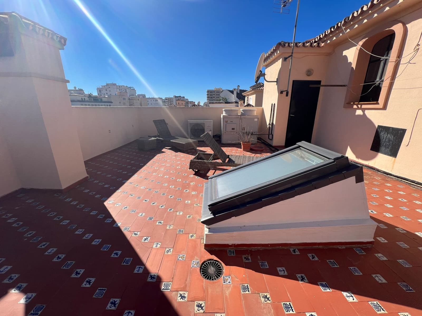 6 quarto Penthouse para venda em Fuengirola com piscina - 850 000 € (Ref: 7924045)