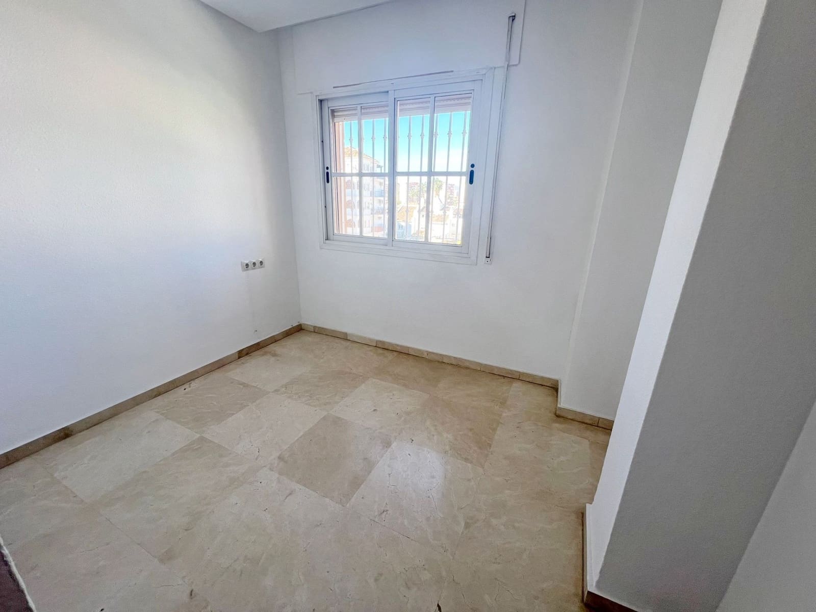 6 quarto Penthouse para venda em Fuengirola com piscina - 850 000 € (Ref: 7924045)