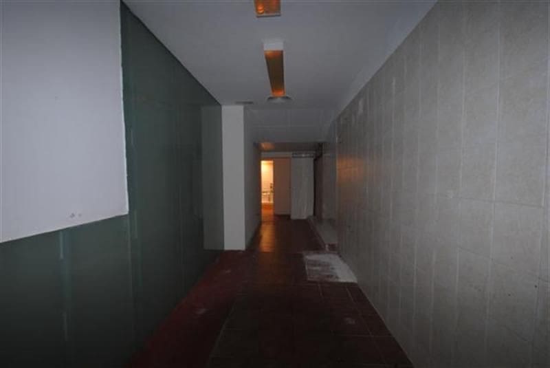 Komercyjne na sprzedaż w Marbella - 800 000 € (Ref: 7969237)