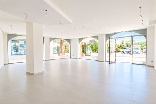 Komercyjne na sprzedaż w Marbella - 800 000 € (Ref: 7969237)