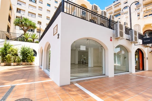 Komercyjne na sprzedaż w Marbella - 800 000 € (Ref: 7969237)
