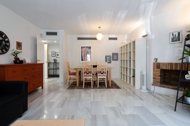 2 chambre Appartement à vendre à Marbella avec piscine - 414 000 € (Ref: 8010852)