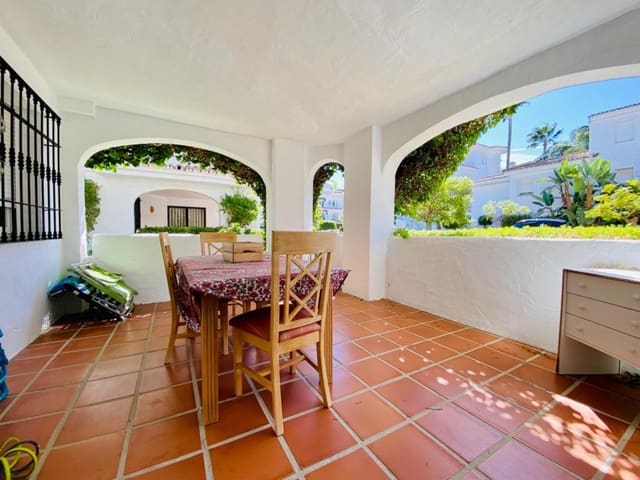 2 chambre Appartement à vendre à Marbella avec piscine - 414 000 € (Ref: 8010852)