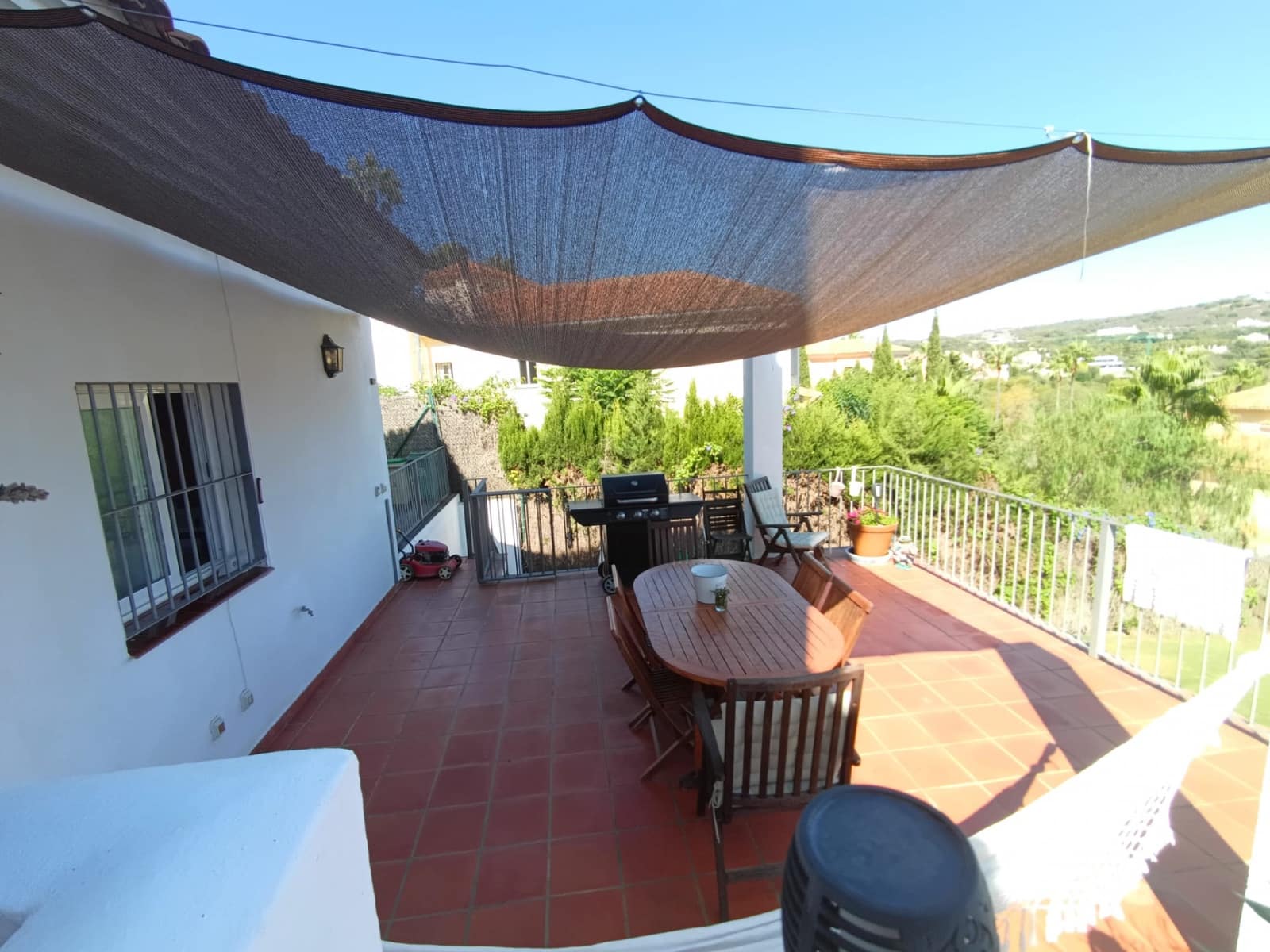 5 slaapkamer Villa te koop in Sotogrande met zwembad garage - € 1.125.000 (Ref: 8024609)