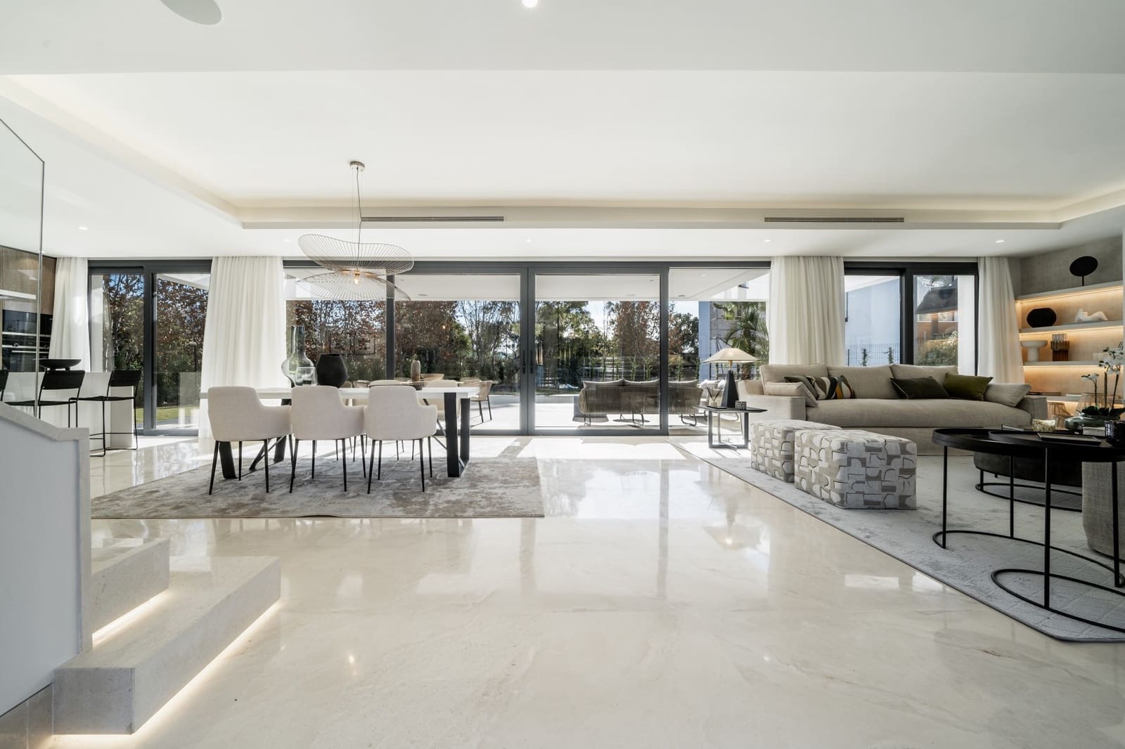 4 soverom Villa til salgs i Estepona med svømmebasseng garasje - € 1 995 000 (Ref: 8029222)