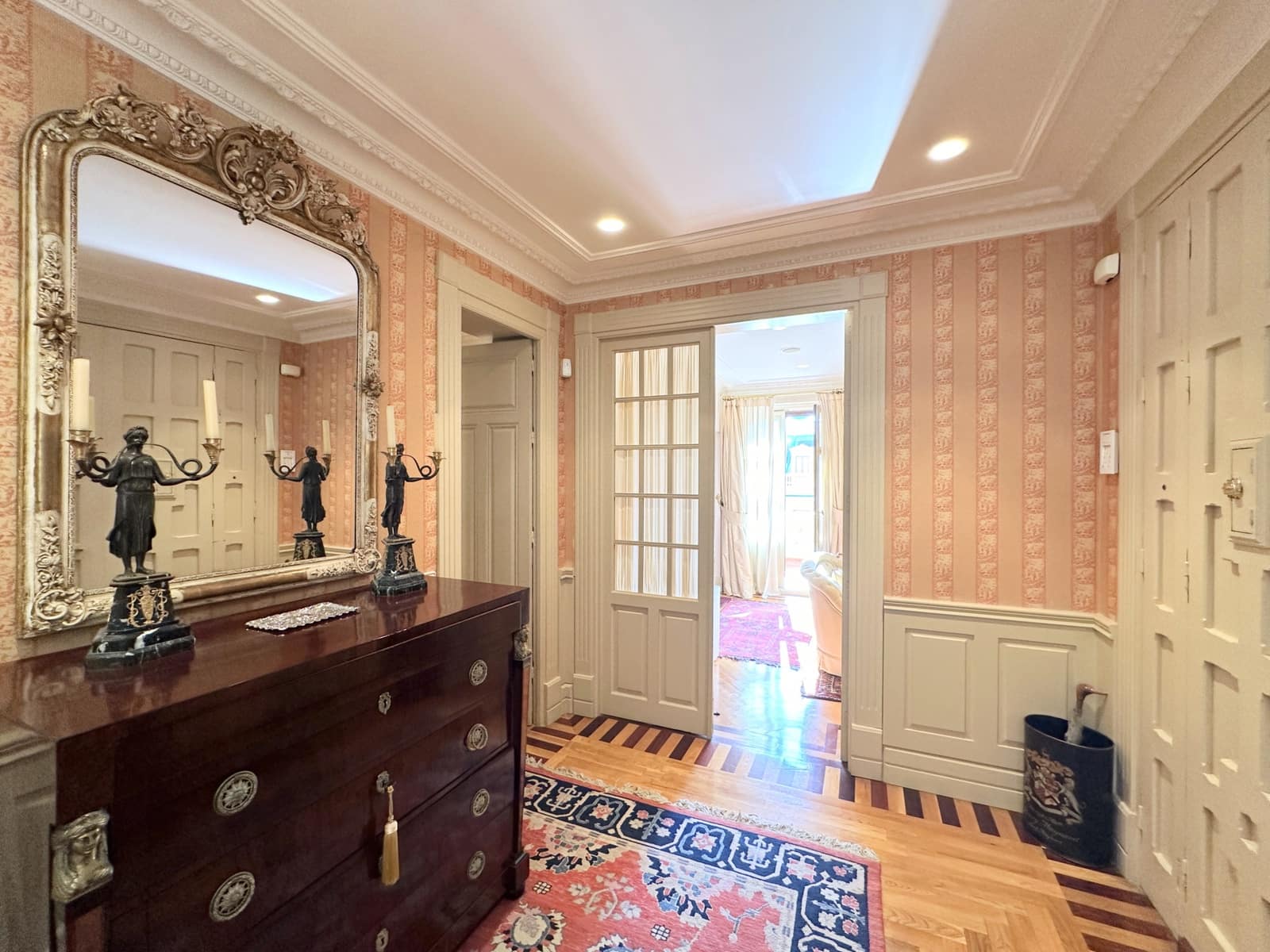 4 bedroom Penthouse for sale in Malaga city with garage - € 1,375,000 (Ref: 8063813)