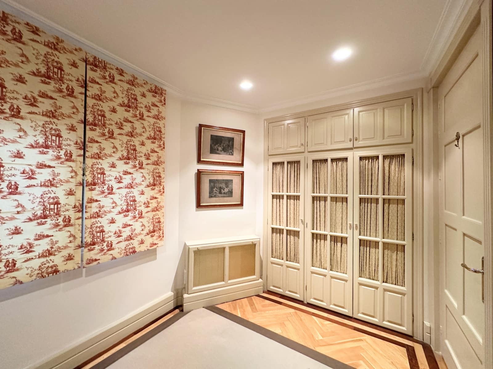 4 bedroom Penthouse for sale in Malaga city with garage - € 1,375,000 (Ref: 8063813)