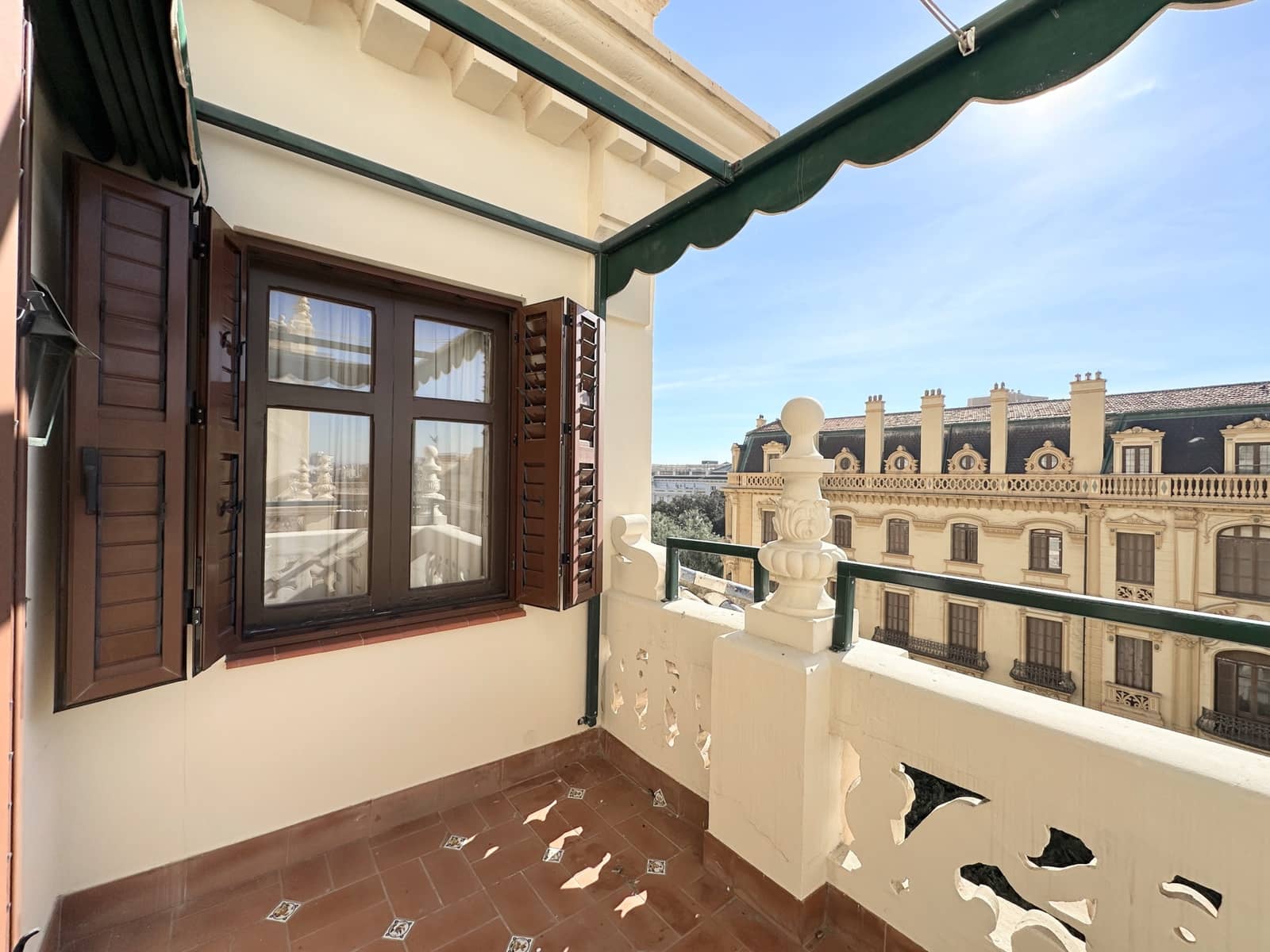 4 sypialnia Penthouse na sprzedaż w Miasto Malaga z garażem - 1 375 000 € (Ref: 8063813)