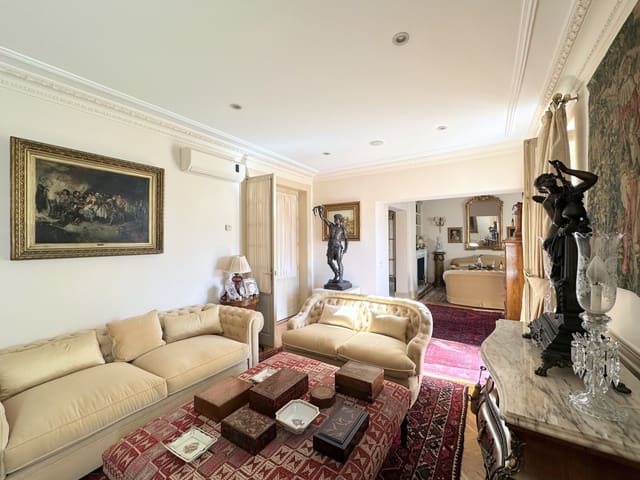 4 soverom Penthouse til salgs i La Malagueta, Málaga by med garasje - € 1 375 000 (Ref: 8063813)