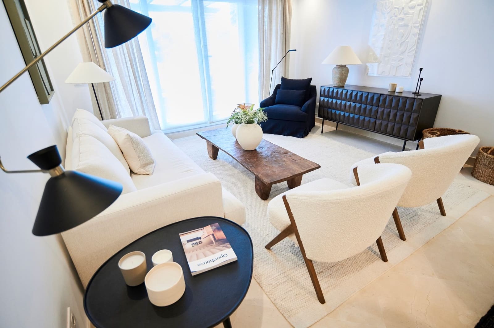 Apartamento de 3 habitaciones en Nueva Andalucia en venta con piscina garaje - 722.500 € (Ref: 8076249)