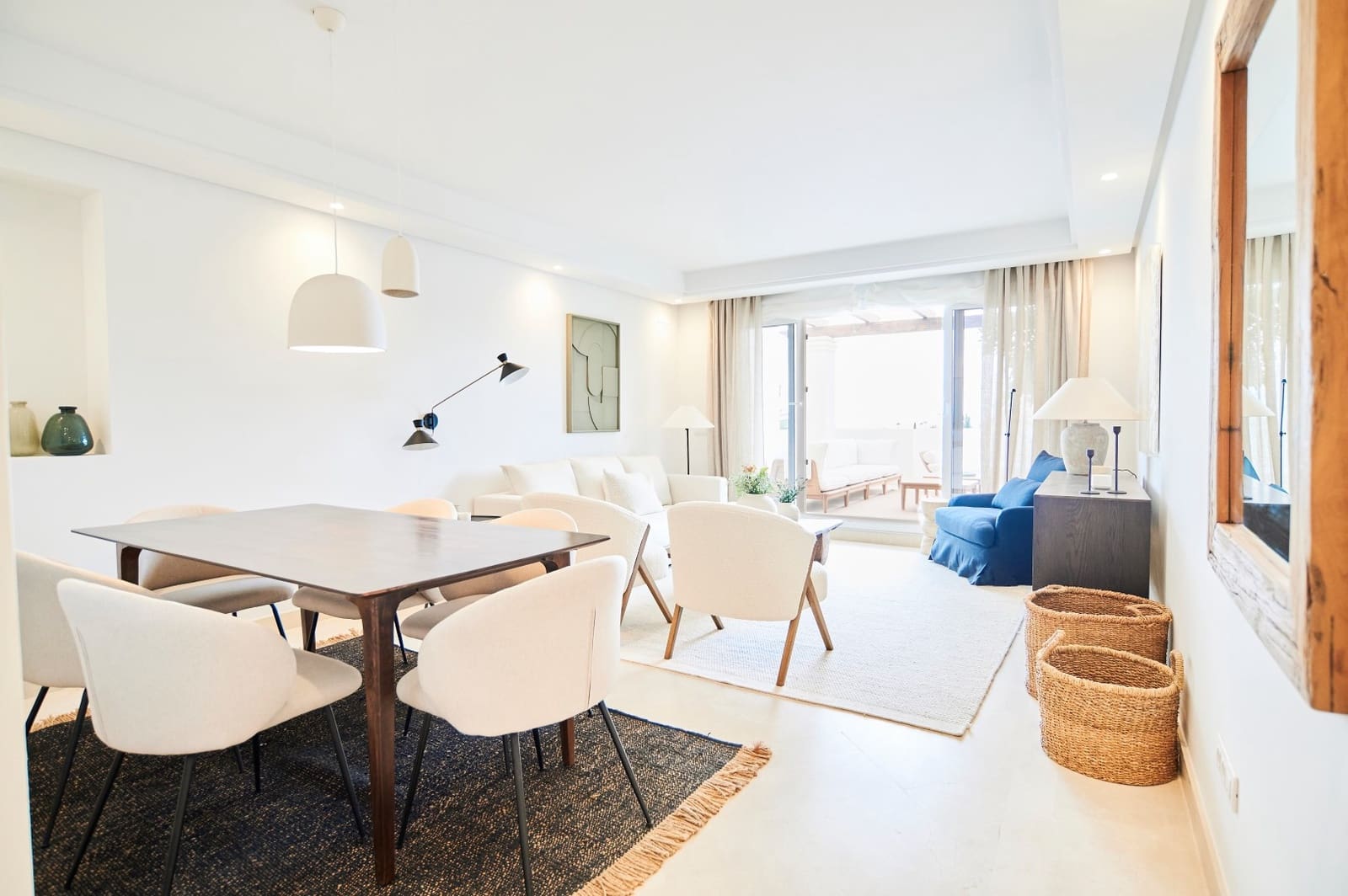 Apartamento de 3 habitaciones en Nueva Andalucia en venta con piscina garaje - 722.500 € (Ref: 8076249)