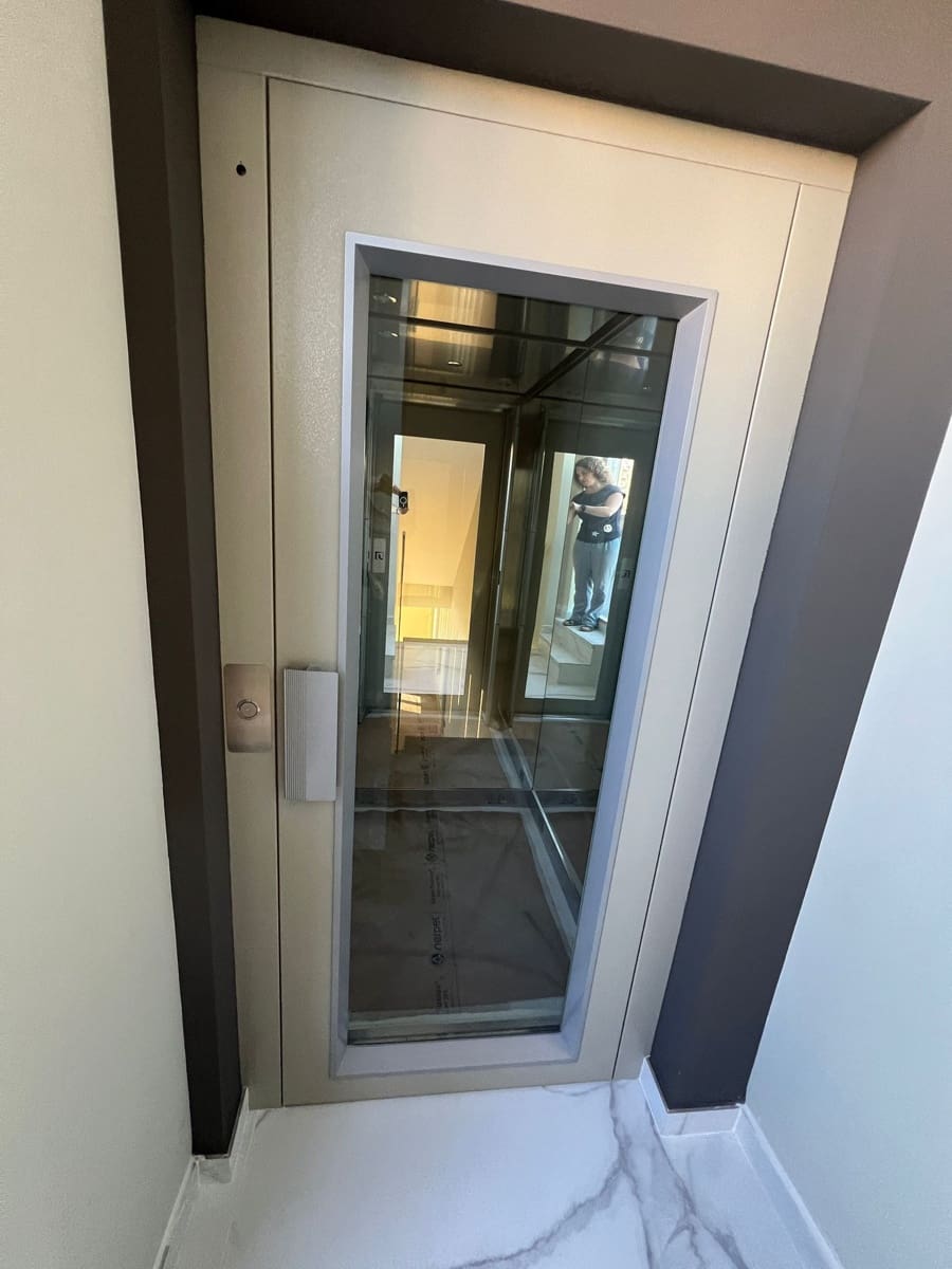 4 soveværelse Villa til salg i Benalmadena Costa med swimmingpool garage - € 2.400.000 (Ref: 8096448)